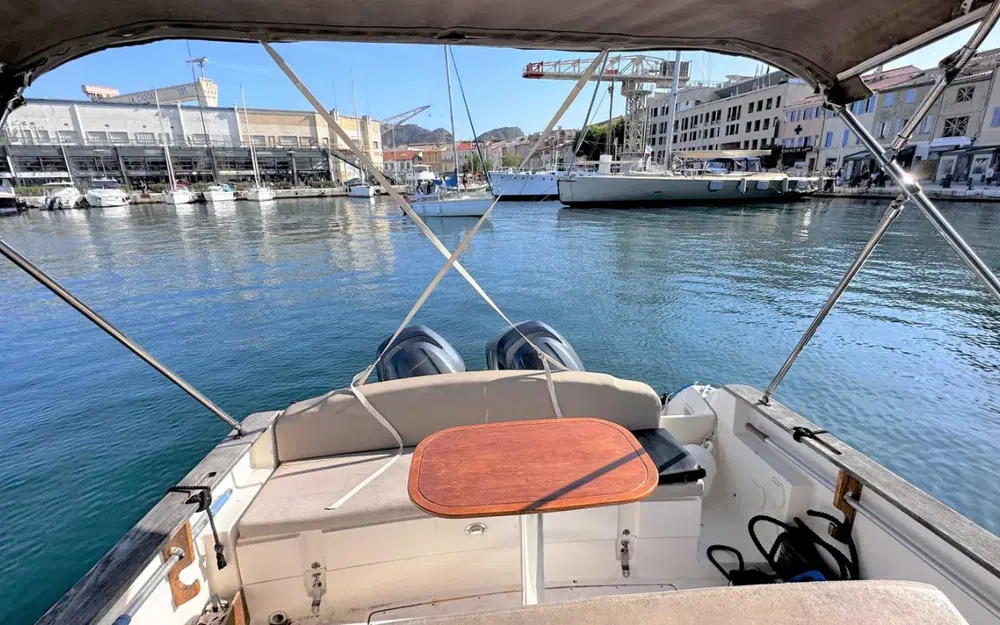 slider 8 Capelli Cap 28 WA