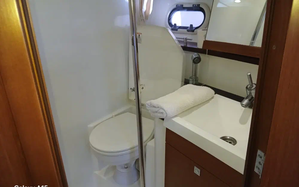 slider 19 Prestige Yachts 400