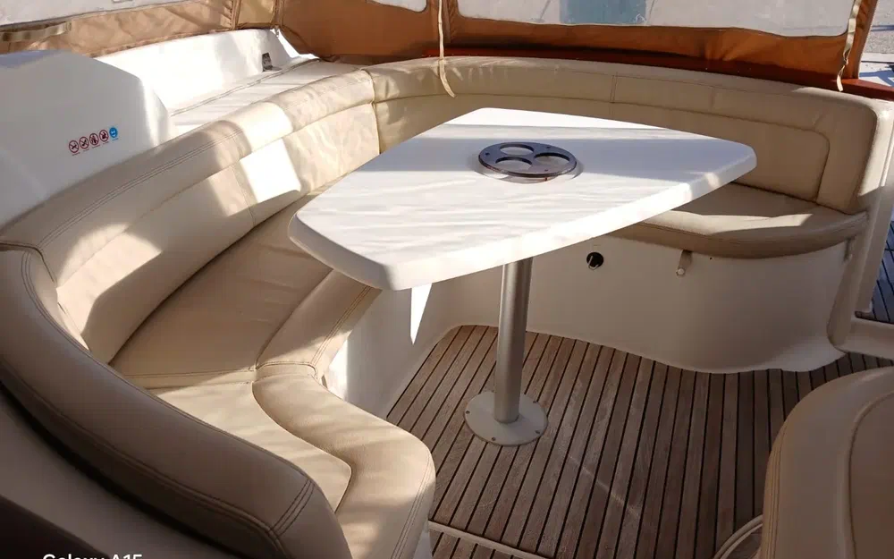 slider 9 Prestige Yachts 30 S