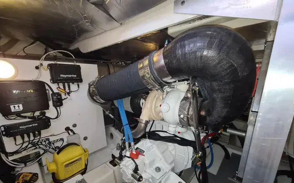 slider 26 Prestige Yachts Prestige 420 Fly