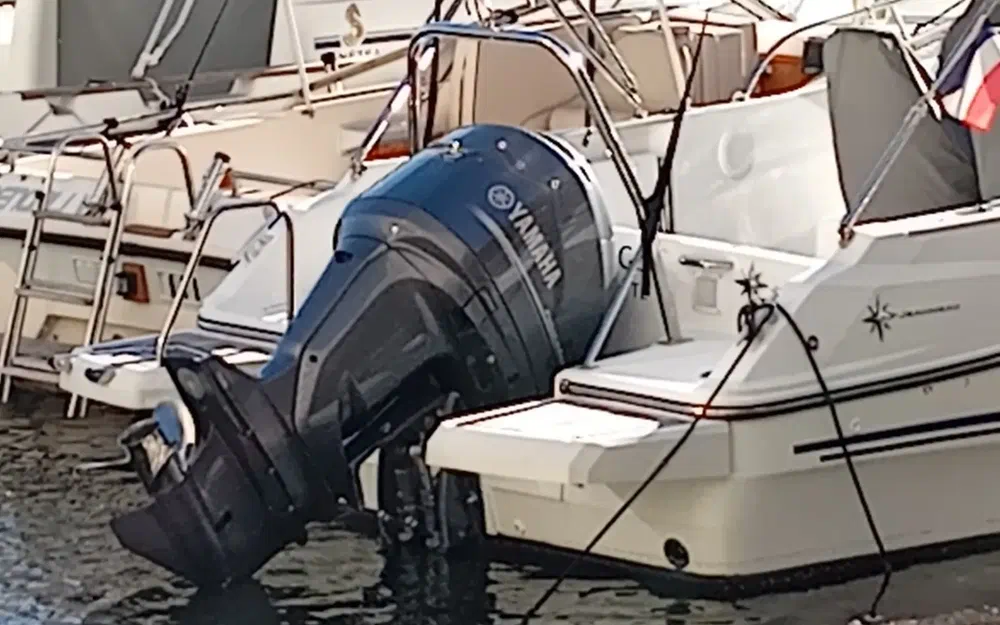 slider 2 Jeanneau Cap Camarat 7.5 WA