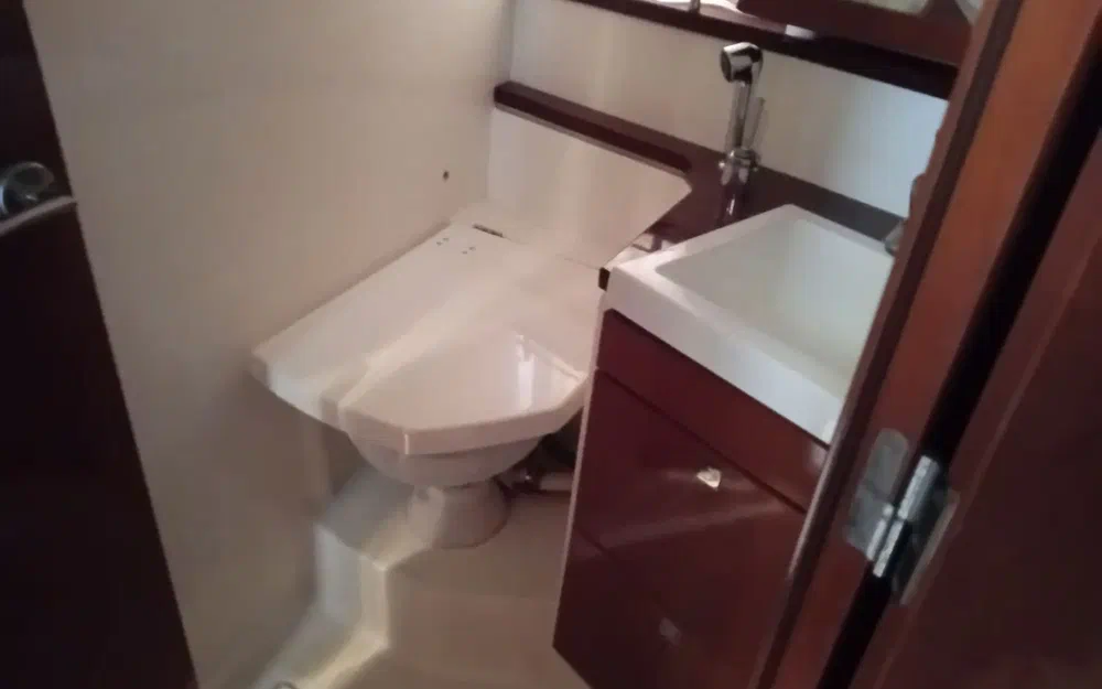 slider 13 Jeanneau Prestige 42