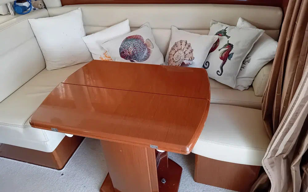 slider 23 Jeanneau Prestige 42