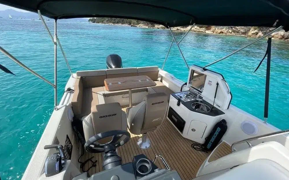 slider 3 Quicksilver Activ 755 Cruiser
