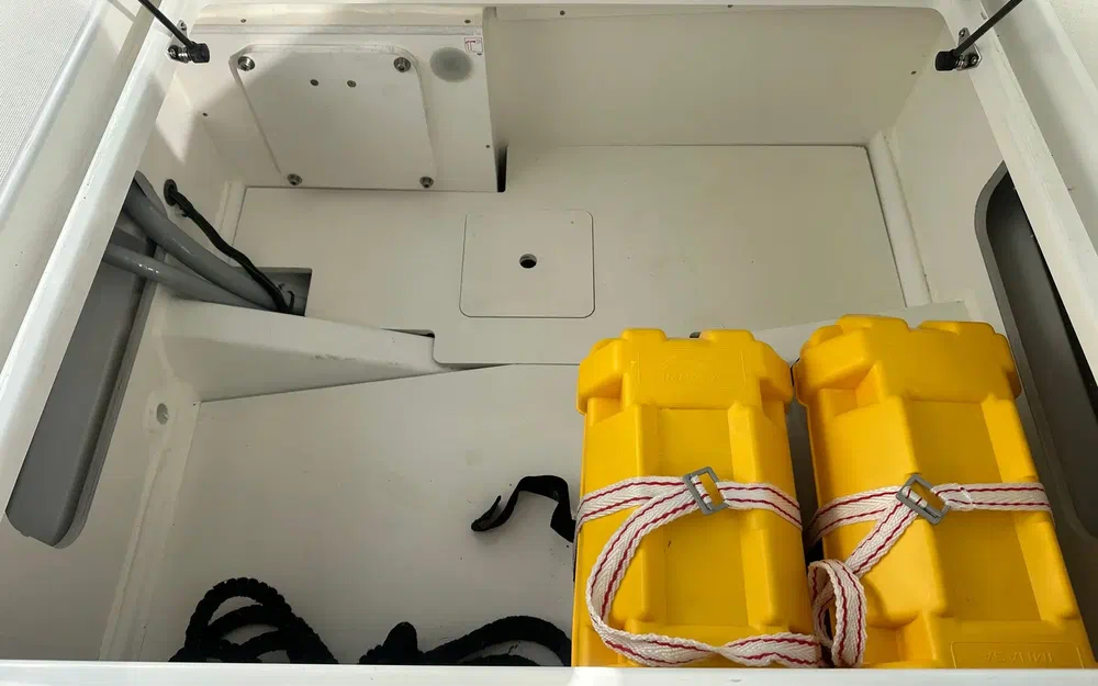 slider 14 Jeanneau Merry Fisher 695