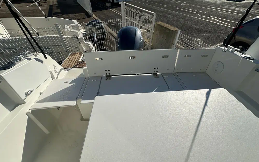 slider 22 Jeanneau Merry Fisher 695