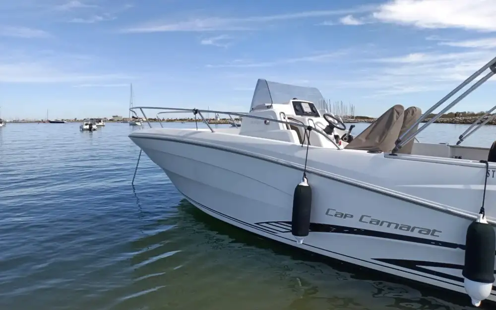 slider 5 Jeanneau Cap Camarat 7.5 CC