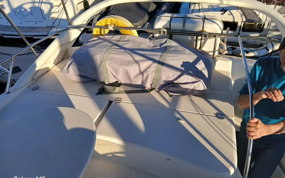 slider 10 Prestige Yachts 36 Fly