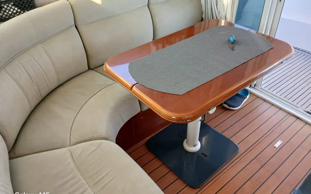 slider 13 Prestige Yachts 36