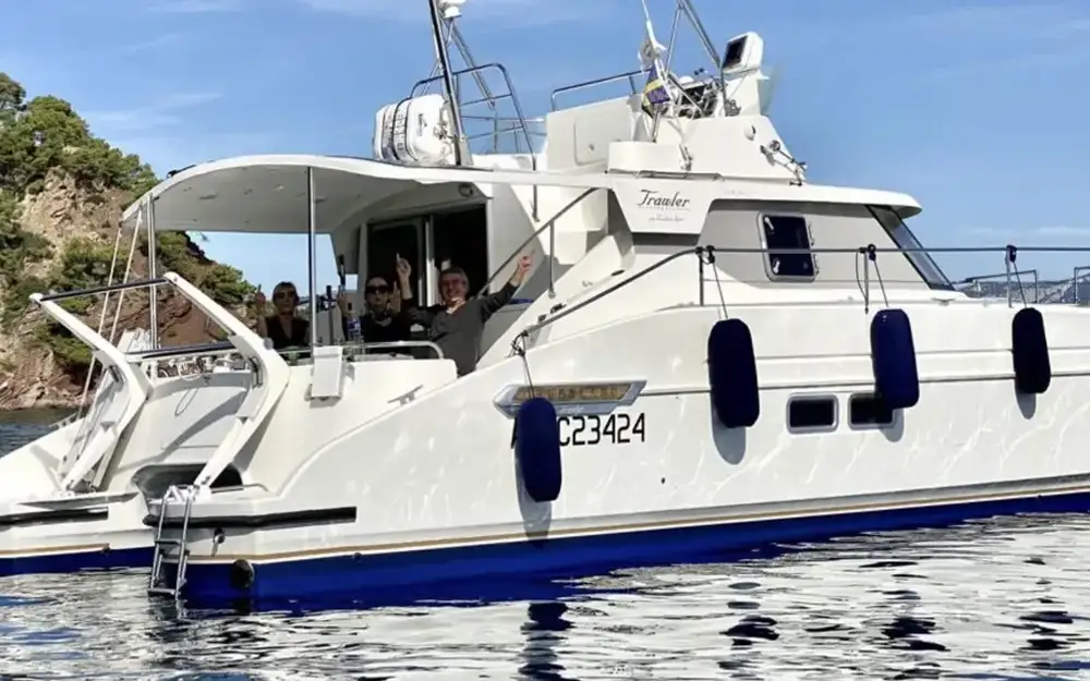 slider 11 Fountaine Pajot Greenland 34