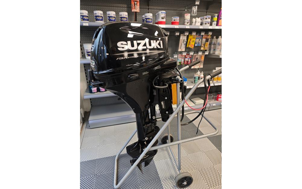 slider 3 Moteur Suzuki 15cv