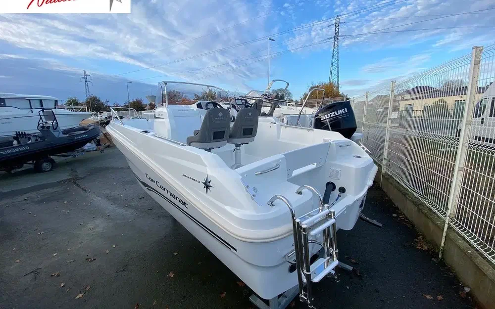 slider 1 Jeanneau Cap Camarat 5.5 CC
