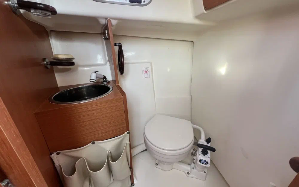 slider 27 Jeanneau Merry Fisher 725