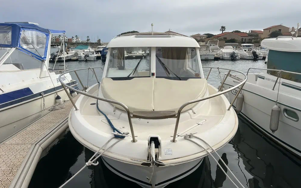 slider 1 Jeanneau Merry Fisher 725