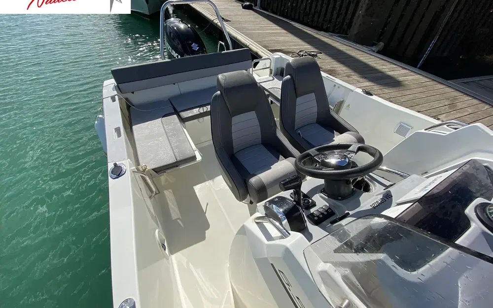 slider 12 Jeanneau Cap Camarat 6.5 CC