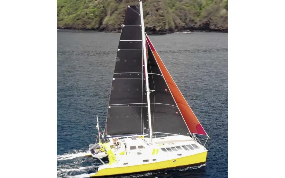 OutremerOutremer 40