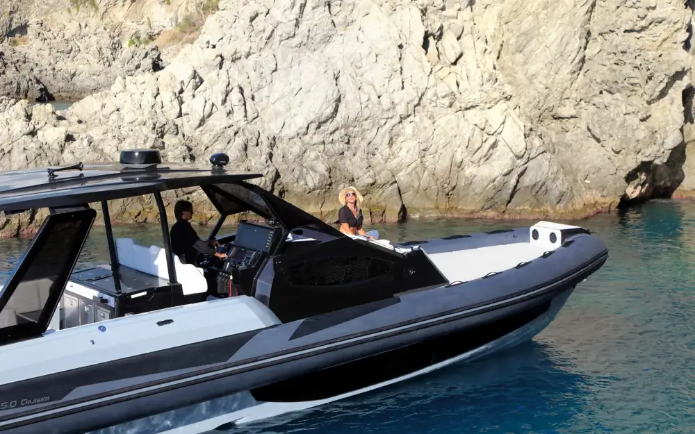 slider 6 Ranieri Cayman 45.0 Cruiser