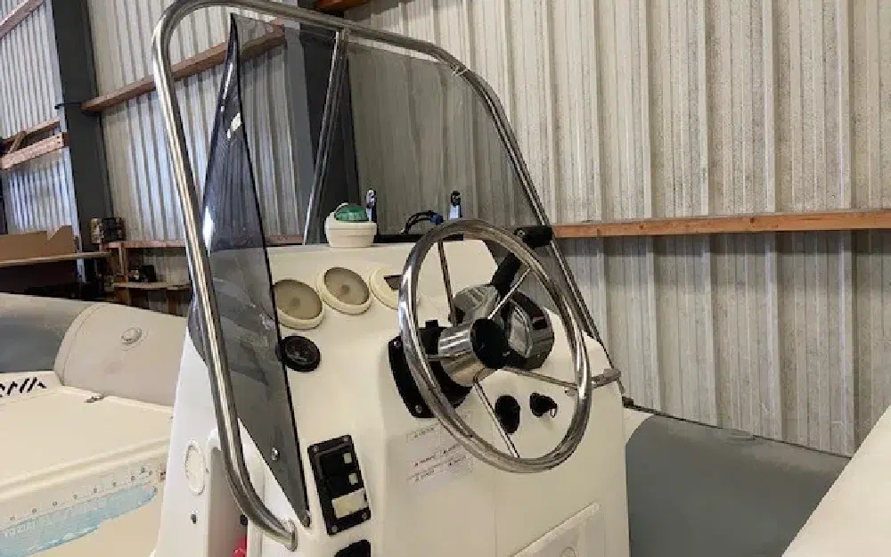 slider 11 Zodiac Pro Open 550