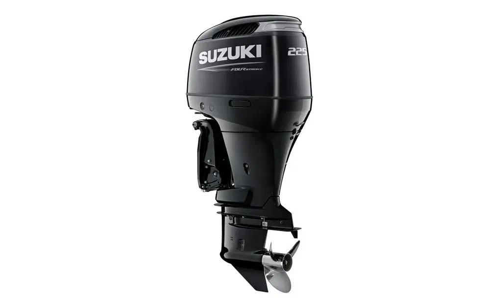 slider 1 Suzuki 225