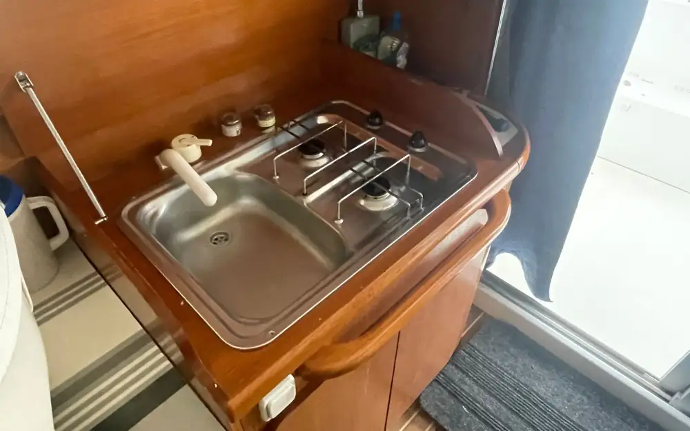 slider 5 Jeanneau Merry Fisher 805