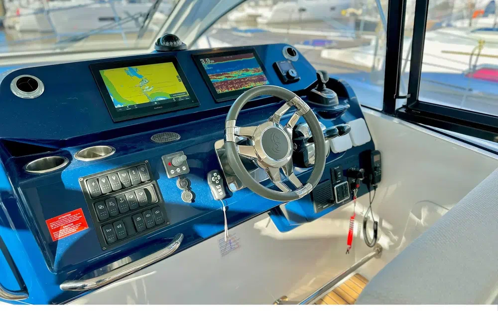 slider 9 Beneteau Gran Turismo 36