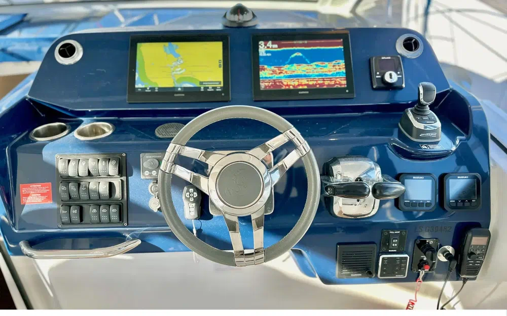 slider 10 Beneteau Gran Turismo 36