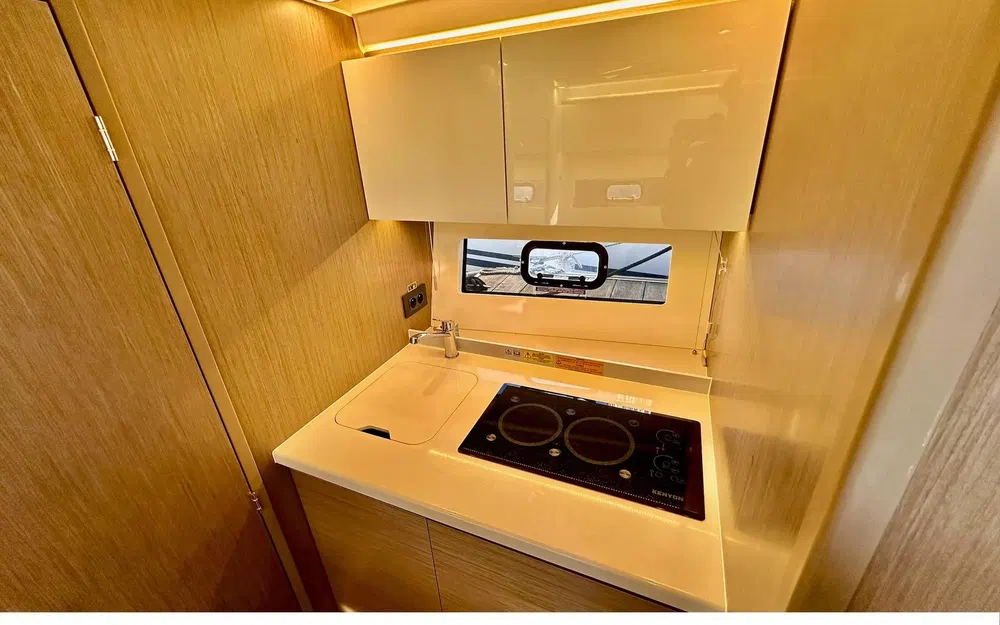 slider 15 Beneteau Gran Turismo 36