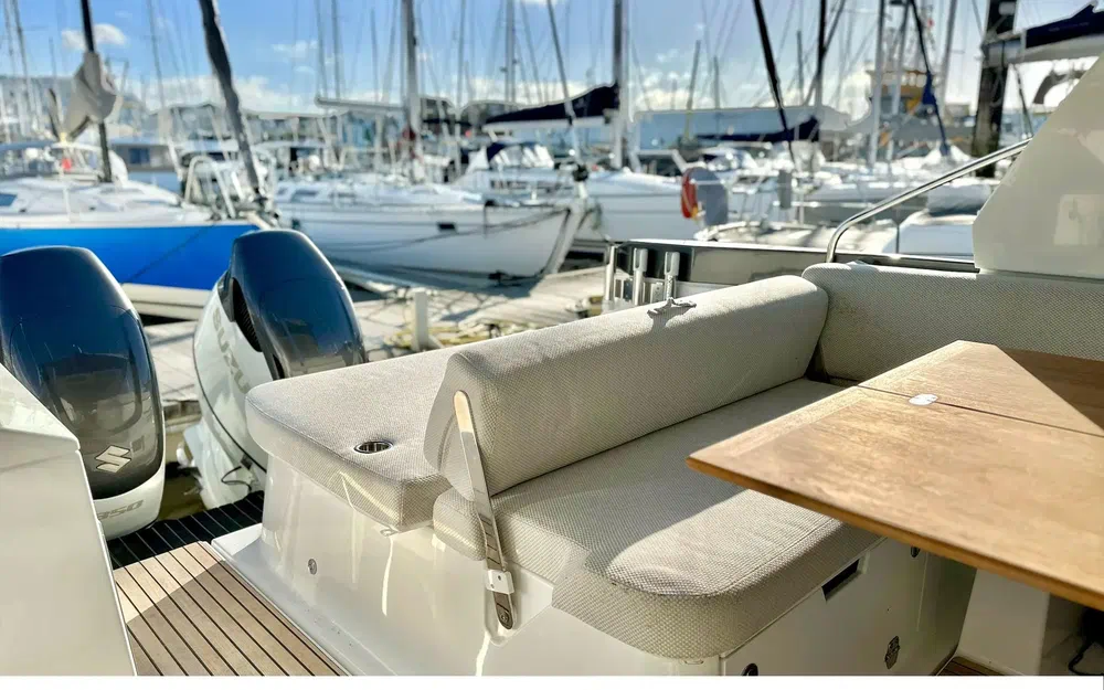 slider 6 Beneteau Gran Turismo 36