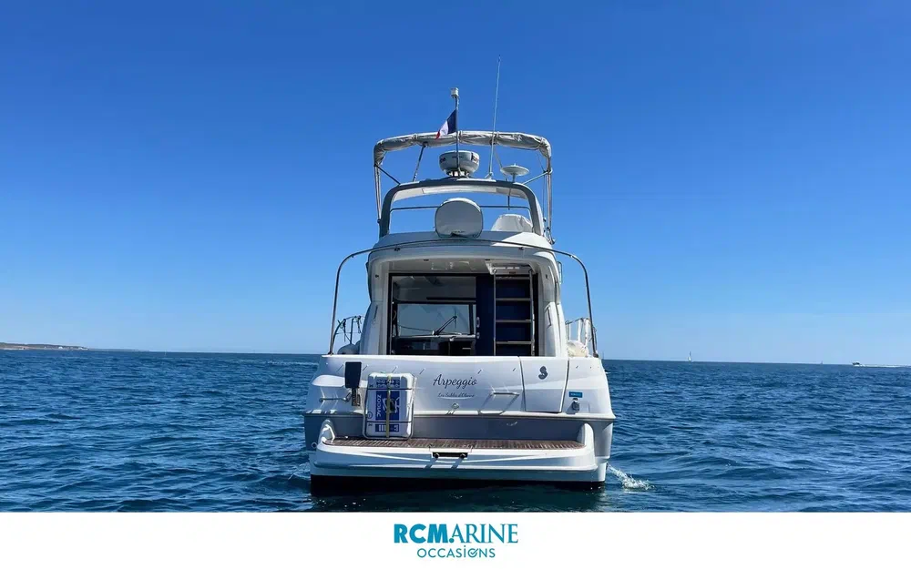 slider 10 Beneteau Antares 36