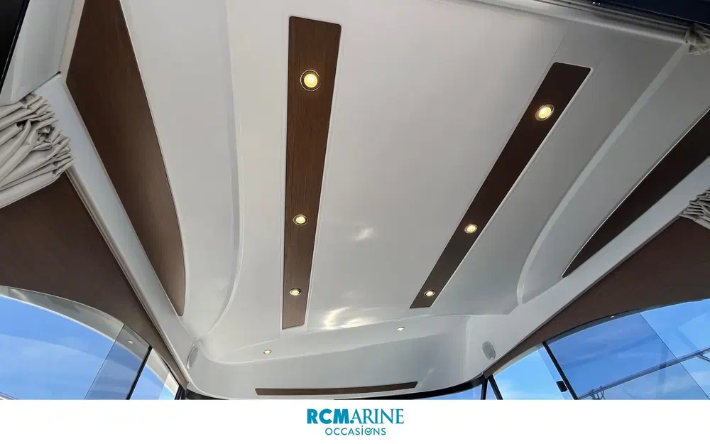 slider 24 Beneteau Antares 36