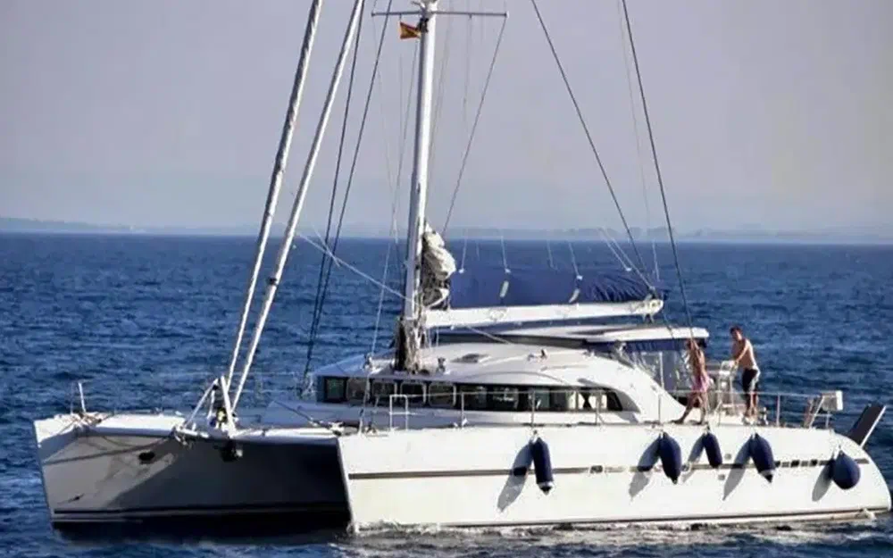 CnbLagoon 570