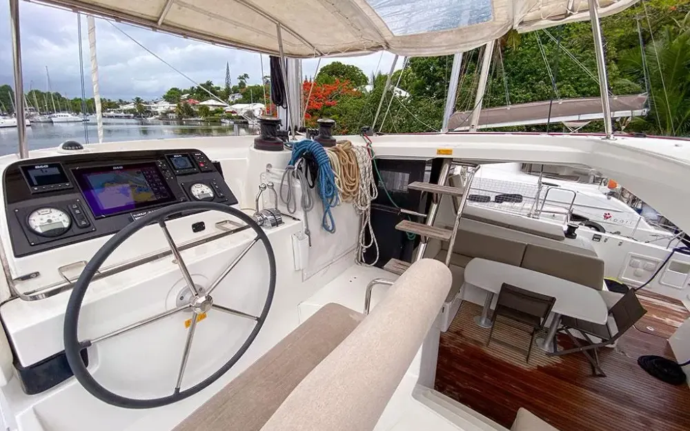 slider 16 Lagoon  42