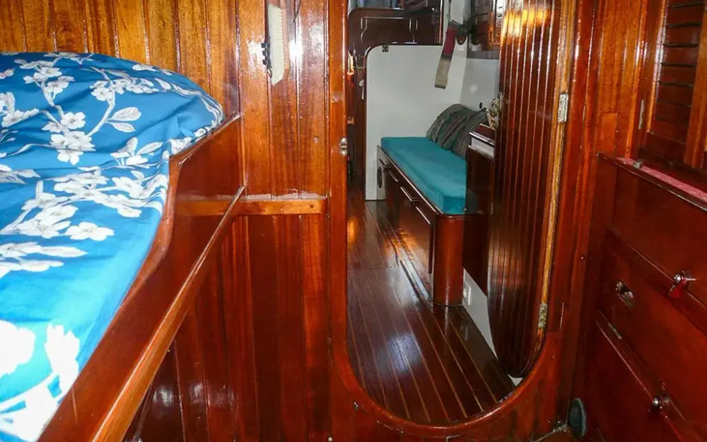 slider 13 Berthon Yachts Classique Plan Holman
