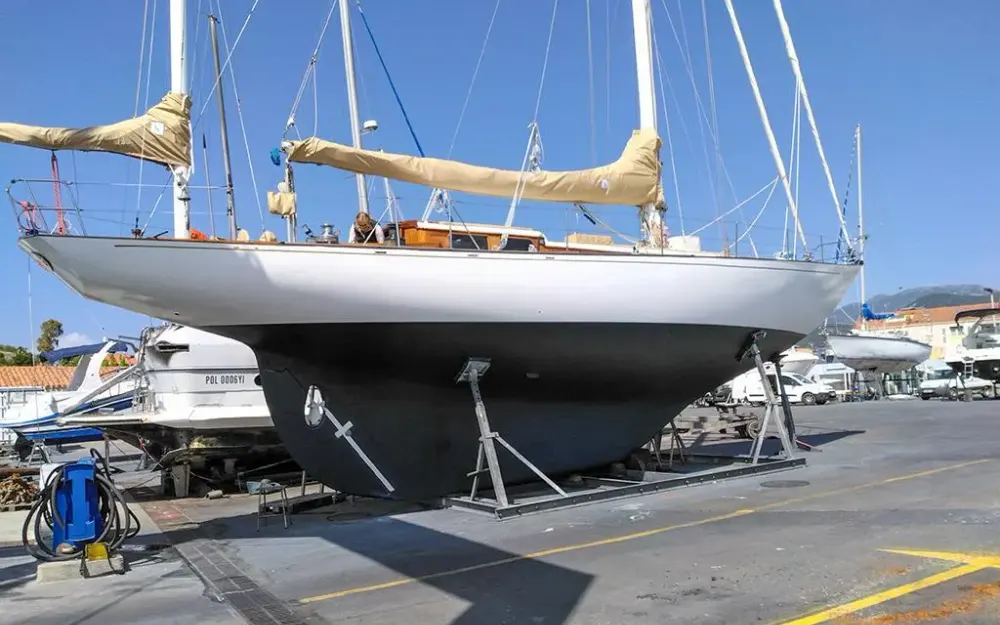 slider 15 Berthon Yachts Classique Plan Holman