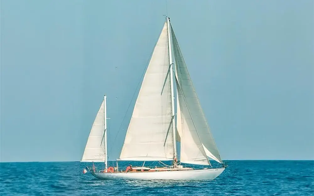 slider 19 Berthon Yachts Classique Plan Holman