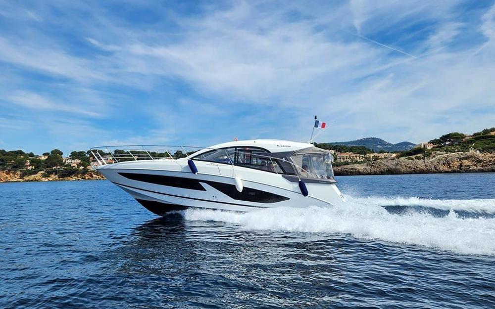 slider 2 Beneteau Gran Turismo 36