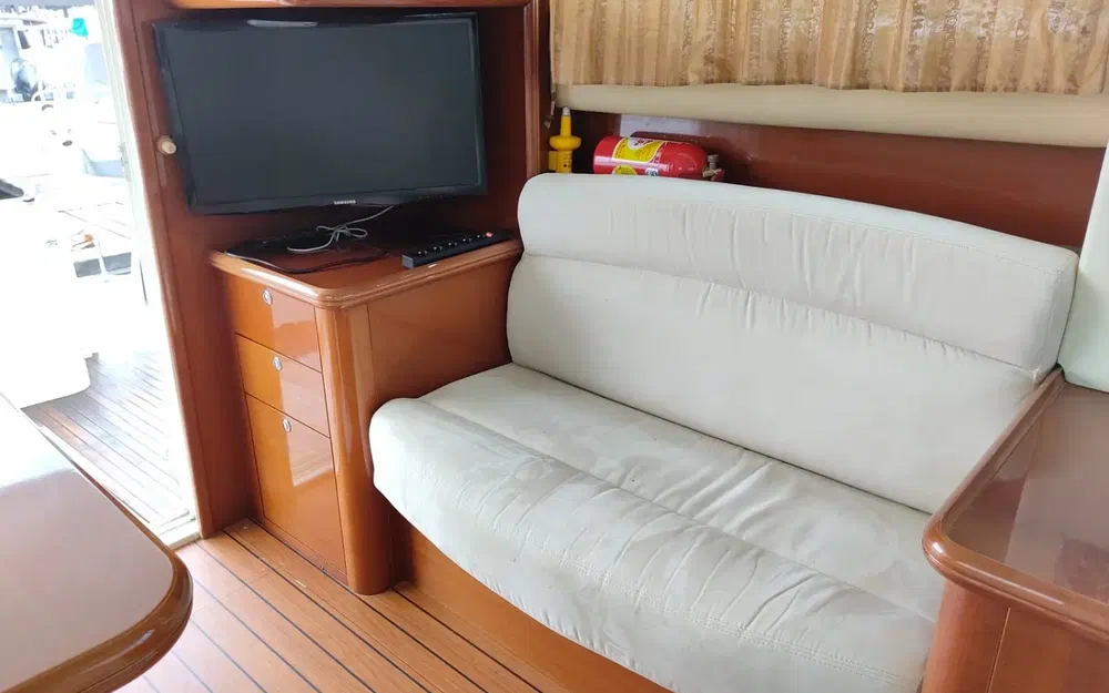 slider 17 Jeanneau Prestige 36