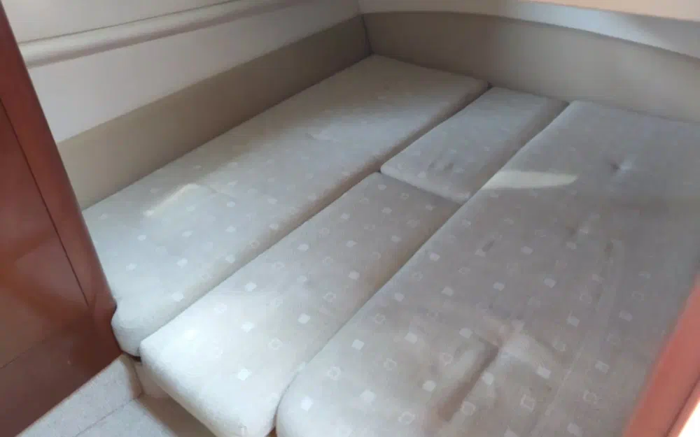 slider 22 Jeanneau Prestige 36