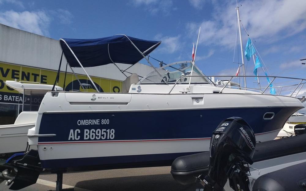 slider 0 Beneteau Ombrine 800