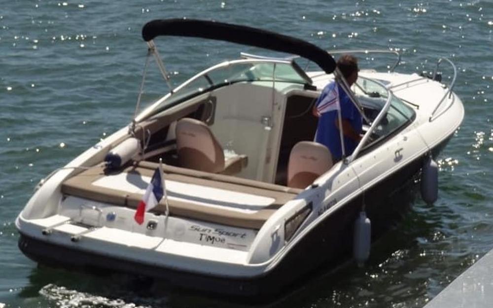 slider 3 Sea Ray  210 Sunsport