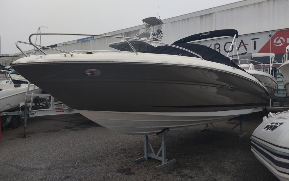 slider 8 Sea Ray  210 Sunsport