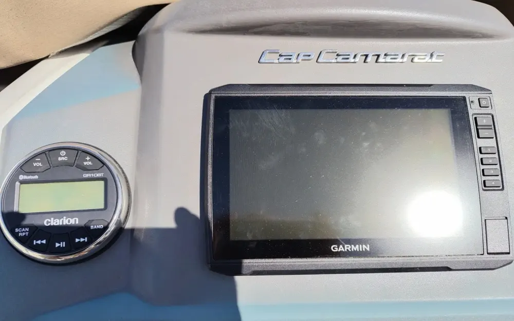 slider 6 Jeanneau Cap Camarat 7.5 WA