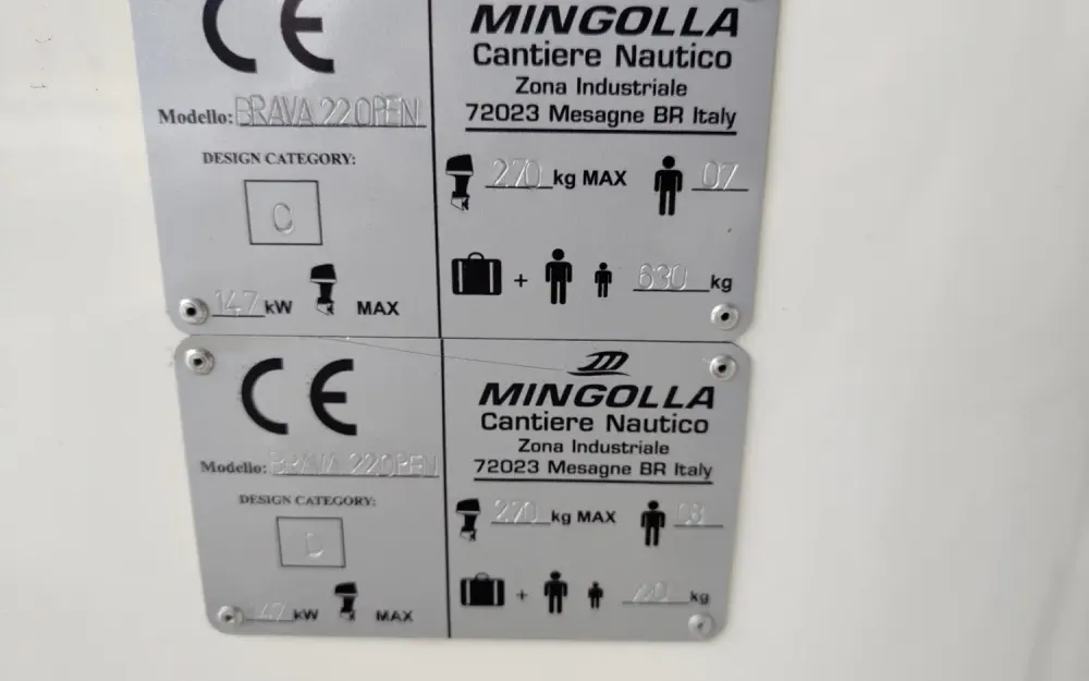 slider 19 Mingolla Brava 22 - null