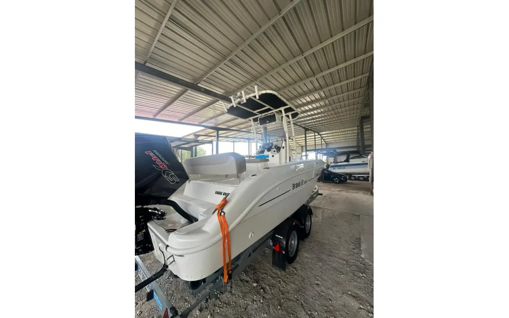 slider 21 Mingolla Brava 22 - null