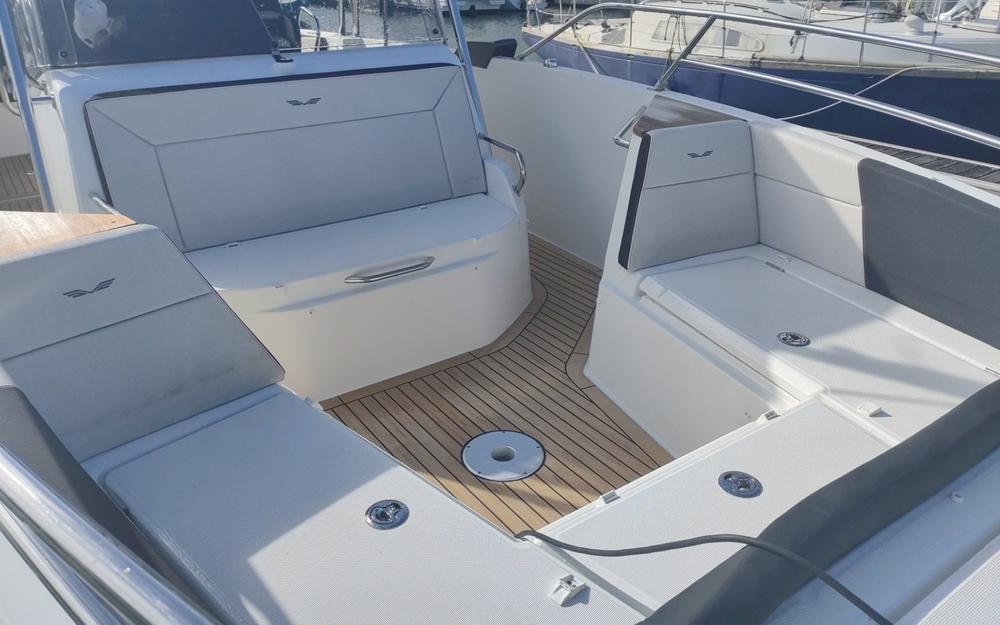 slider 10 Beneteau Flyer 8.8 SPACEdeck