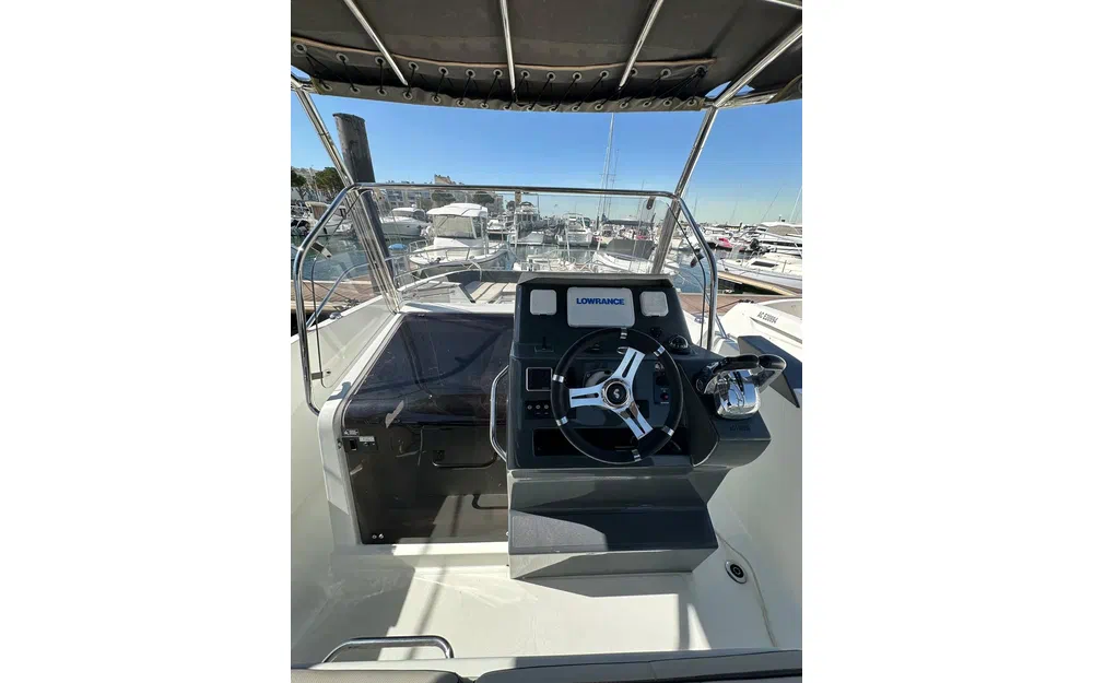 slider 4 Beneteau Flyer 8.8 SPACEdeck