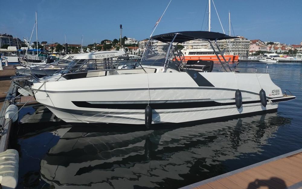 slider 3 Beneteau Flyer 8.8 SPACEdeck