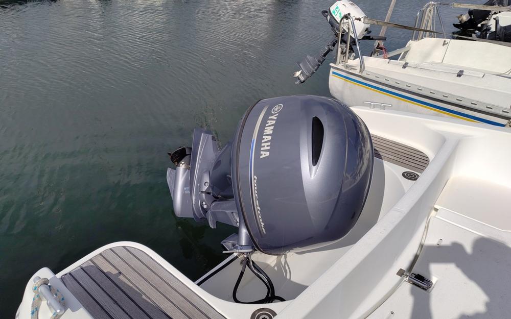 slider 5 Beneteau Ombrine 630