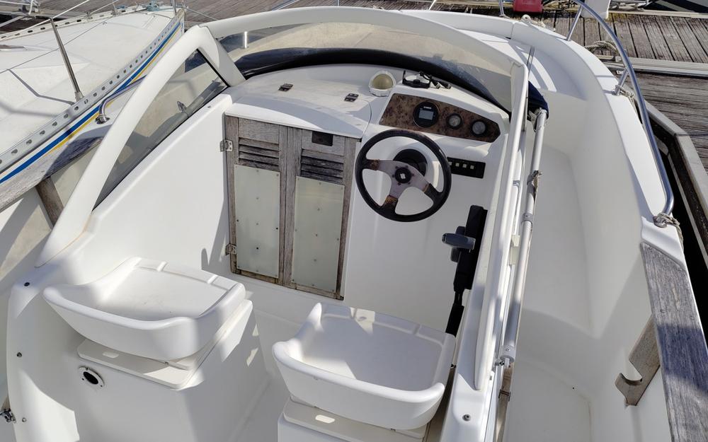 slider 6 Beneteau Ombrine 630