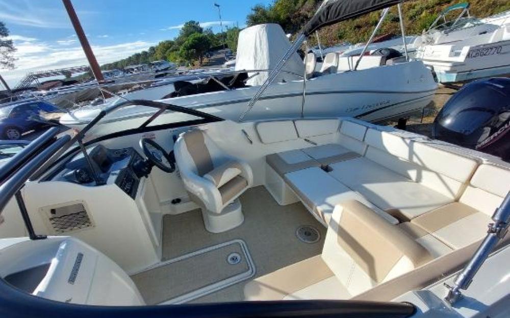 slider 8 Bayliner VR4 OB